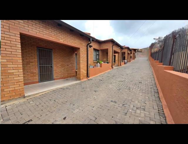 3 BEDROOM PROPERTY TO RENT IN ERASMIA